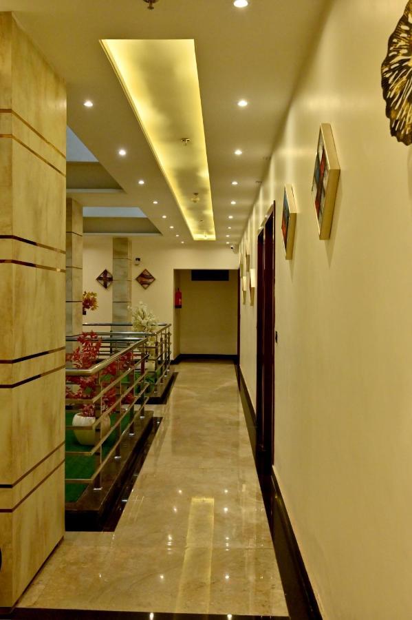Hotel Elite - 5 Mins From Golden Temple Amritsar Exteriör bild