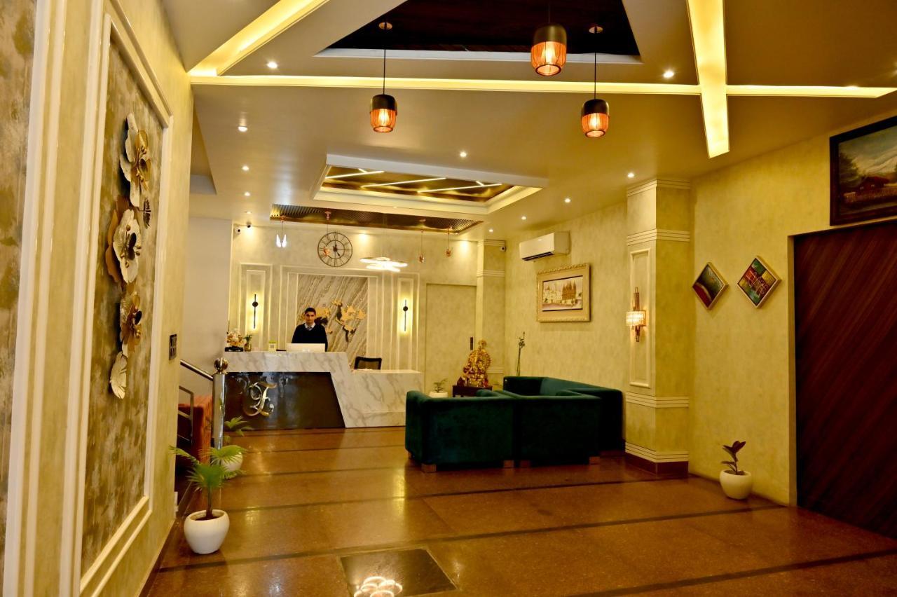 Hotel Elite - 5 Mins From Golden Temple Amritsar Exteriör bild
