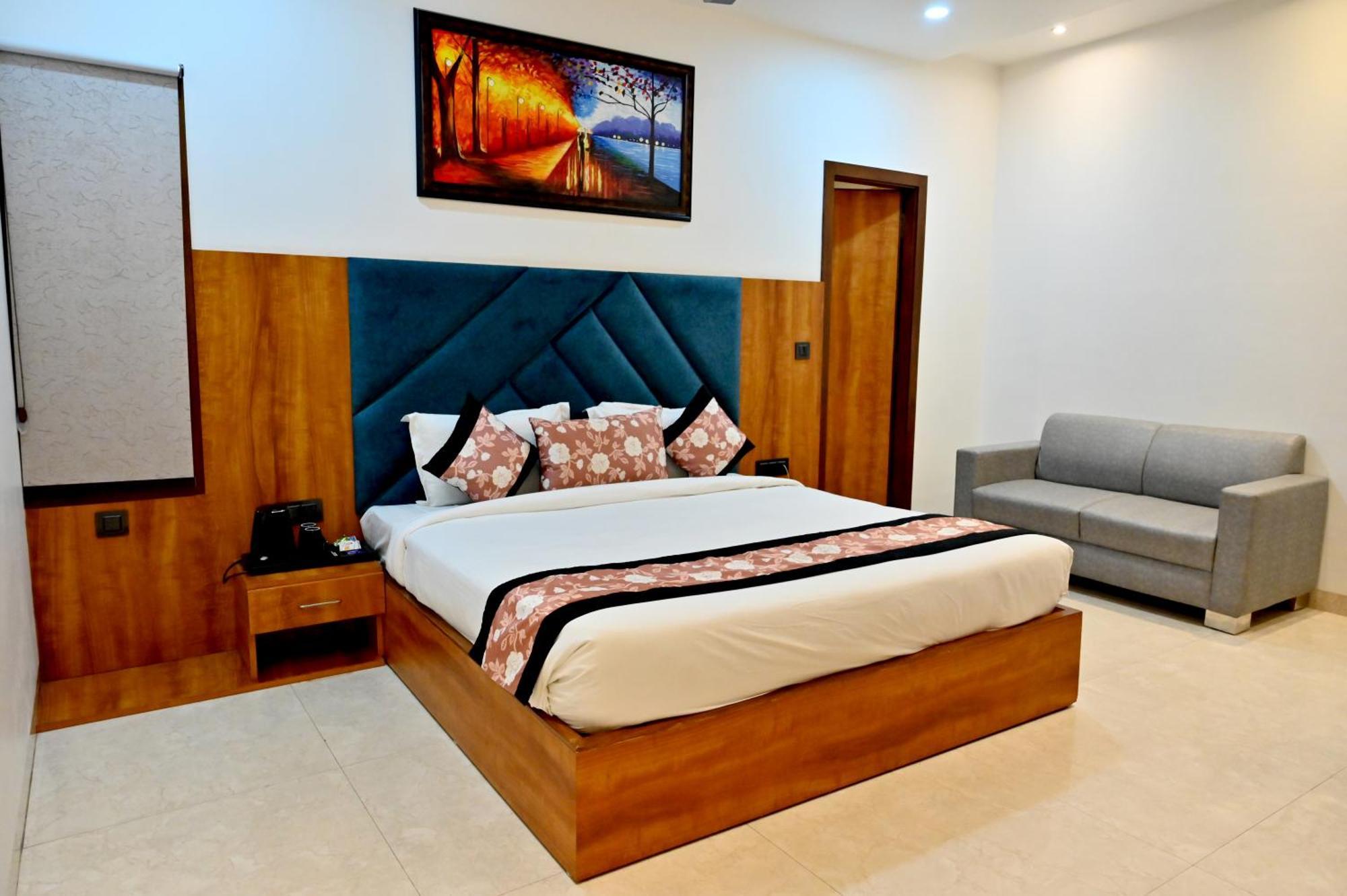 Hotel Elite - 5 Mins From Golden Temple Amritsar Rum bild